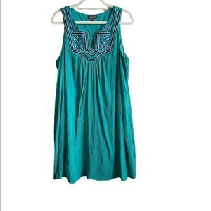 Luxology turquoises flowy embroidered dress